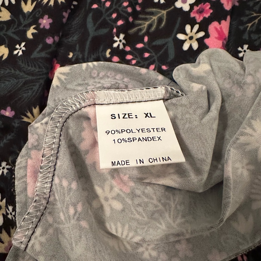 Floral Tiered Flutter Sleeve Pleated Top XL - Picture 4 of 11